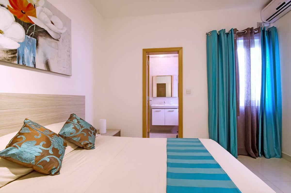 Crescent Court F Apartment St. Paul's Bay Ngoại thất bức ảnh
